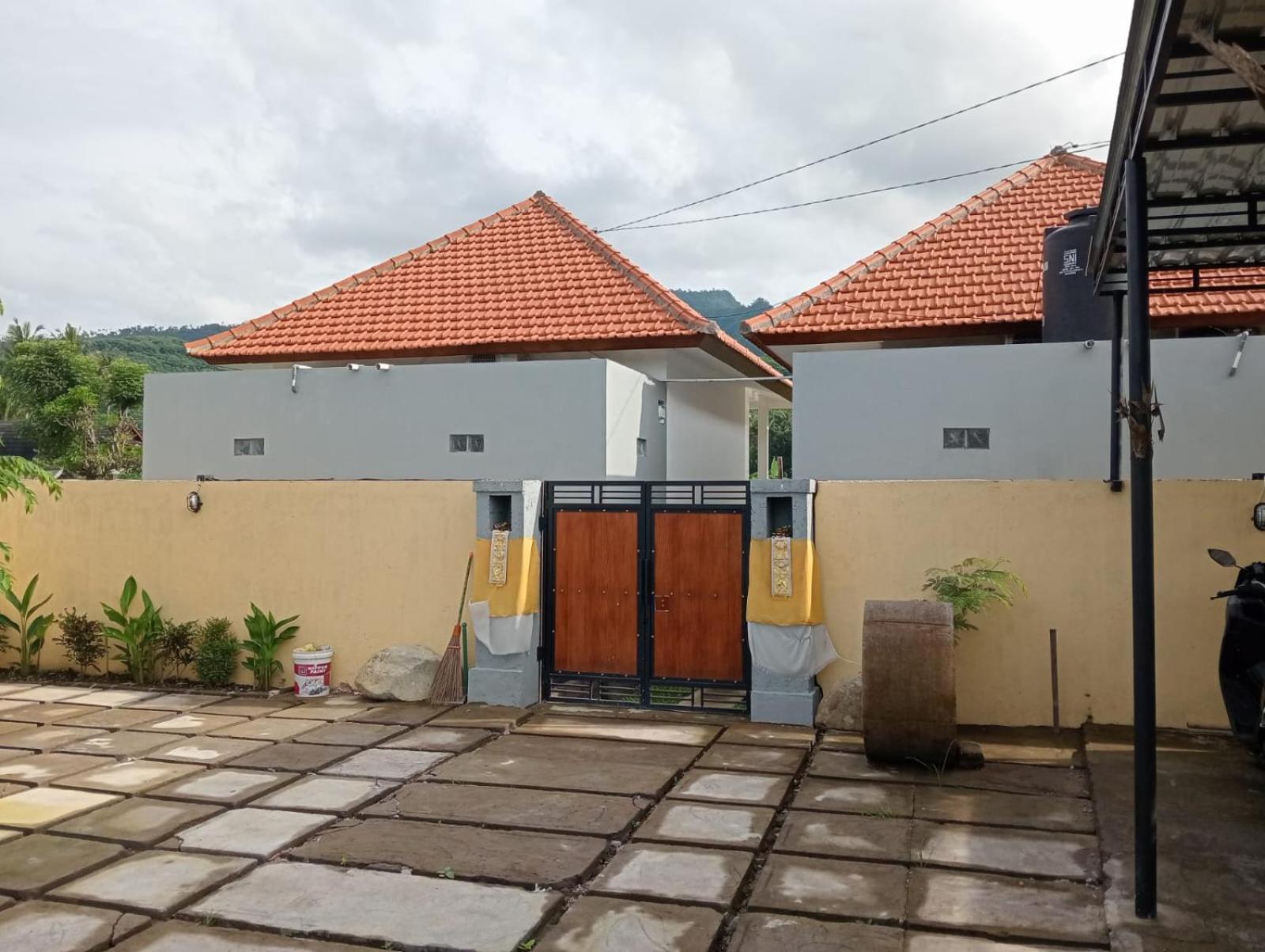 Amed Yudhadewata Hotel Bagian luar foto